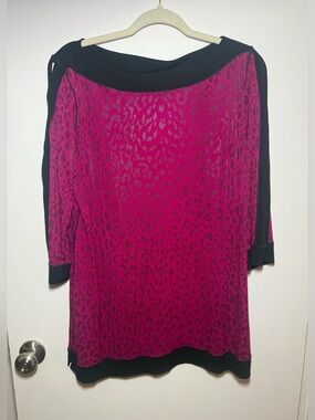 Eva Varro Women's Tunic Blouse XL Red Black Leopard 3/4 Sleeve Scoop Stretch